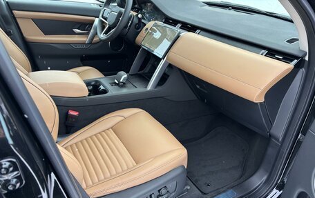 Land Rover Discovery Sport I рестайлинг, 2024 год, 6 500 000 рублей, 10 фотография