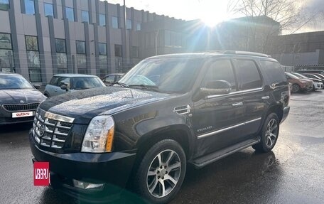 Cadillac Escalade III, 2011 год, 2 400 000 рублей, 3 фотография