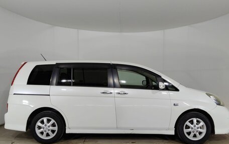 Toyota ISis I, 2010 год, 840 000 рублей, 4 фотография
