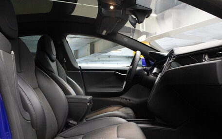Tesla Model S I, 2018 год, 3 229 000 рублей, 12 фотография