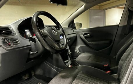 Volkswagen Polo VI (EU Market), 2019 год, 575 000 рублей, 5 фотография