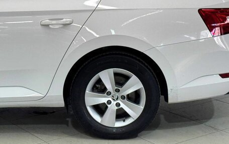 Skoda Superb III рестайлинг, 2018 год, 1 999 000 рублей, 2 фотография