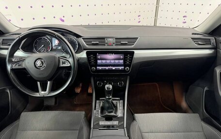 Skoda Superb III рестайлинг, 2018 год, 1 999 000 рублей, 11 фотография