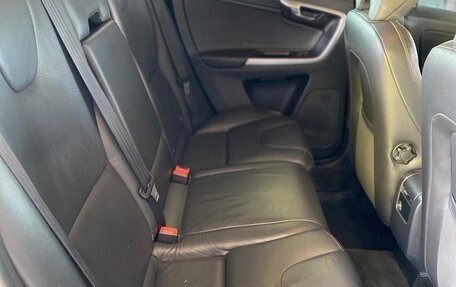 Volvo XC60 II, 2010 год, 1 400 000 рублей, 10 фотография