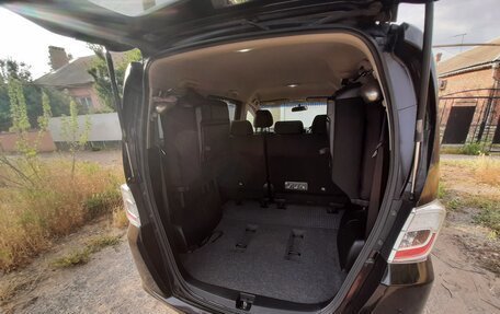 Honda Freed I, 2012 год, 1 300 000 рублей, 5 фотография