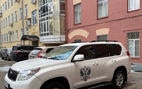 Toyota Land Cruiser Prado 150 рестайлинг 2, 2013 год, 2 750 000 рублей, 9 фотография