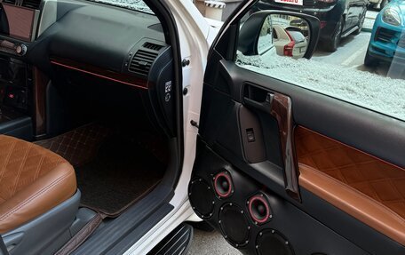 Toyota Land Cruiser Prado 150 рестайлинг 2, 2013 год, 2 750 000 рублей, 19 фотография