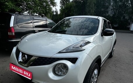 Nissan Juke II, 2014 год, 1 050 000 рублей, 21 фотография
