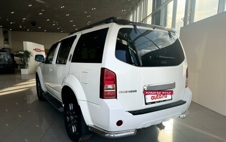 Nissan Pathfinder, 2012 год, 1 820 000 рублей, 3 фотография