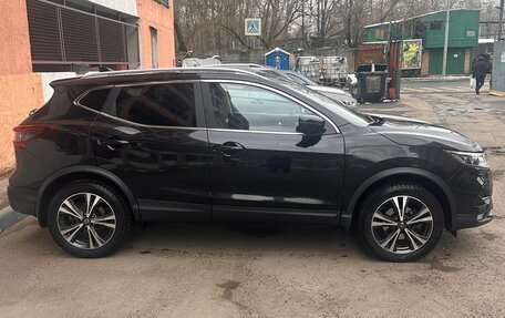 Nissan Qashqai, 2019 год, 2 300 000 рублей, 2 фотография
