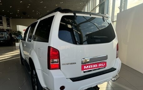 Nissan Pathfinder, 2012 год, 1 820 000 рублей, 35 фотография