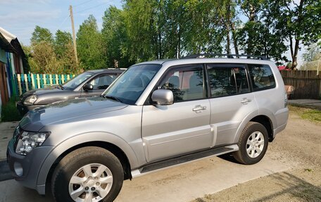 Mitsubishi Pajero IV, 2012 год, 2 700 000 рублей, 8 фотография