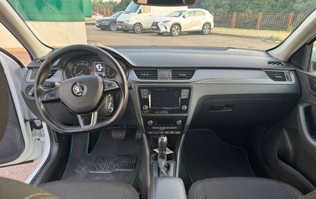 Skoda Rapid I, 2017 год, 1 350 000 рублей, 5 фотография