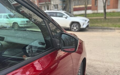 Nissan Leaf II, 2017 год, 1 000 000 рублей, 2 фотография