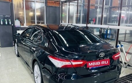 Toyota Camry, 2019 год, 2 700 000 рублей, 2 фотография