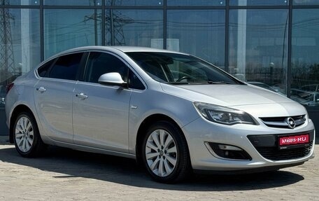 Opel Astra J, 2012 год, 949 000 рублей, 1 фотография
