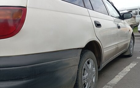 Toyota Caldina, 2002 год, 315 000 рублей, 2 фотография