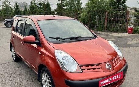 Nissan Note II рестайлинг, 2006 год, 600 000 рублей, 2 фотография