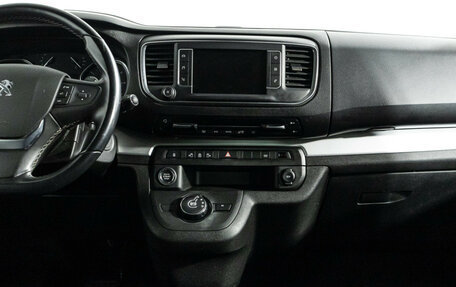 Peugeot Traveller I, 2021 год, 3 200 000 рублей, 14 фотография