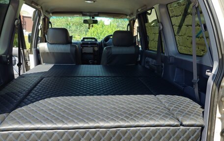 Toyota Land Cruiser Prado 90 рестайлинг, 1996 год, 1 250 000 рублей, 17 фотография