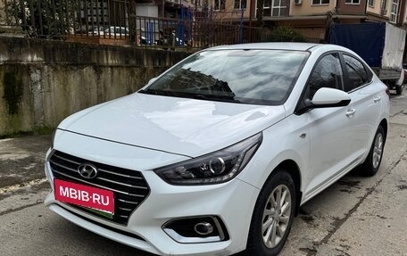 Hyundai Solaris II рестайлинг, 2019 год, 1 560 000 рублей, 1 фотография