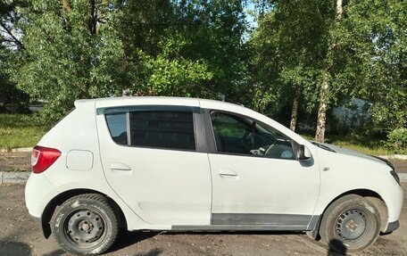 Renault Sandero II рестайлинг, 2014 год, 500 000 рублей, 5 фотография
