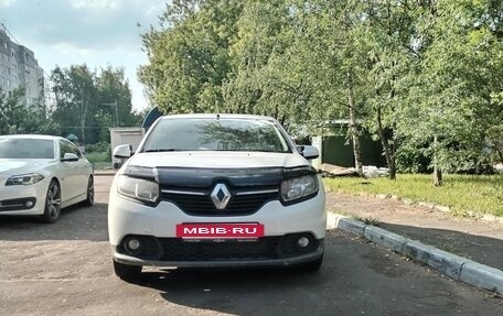 Renault Sandero II рестайлинг, 2014 год, 500 000 рублей, 2 фотография