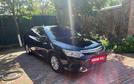 Toyota Camry, 2018 год, 2 650 000 рублей, 4 фотография