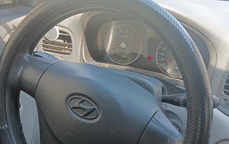 Hyundai Accent III, 2008 год, 490 000 рублей, 3 фотография