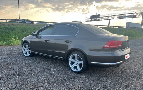 Volkswagen Passat B7, 2012 год, 970 000 рублей, 2 фотография