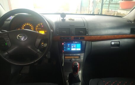 Toyota Avensis III рестайлинг, 2008 год, 950 000 рублей, 2 фотография