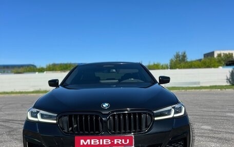 BMW 5 серия, 2020 год, 6 450 000 рублей, 3 фотография
