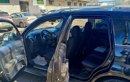 Mitsubishi Outlander III рестайлинг 3, 2008 год, 900 000 рублей, 2 фотография