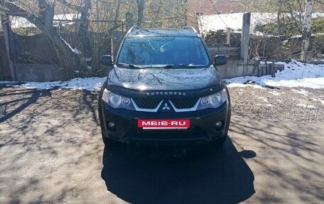 Mitsubishi Outlander III рестайлинг 3, 2008 год, 900 000 рублей, 11 фотография