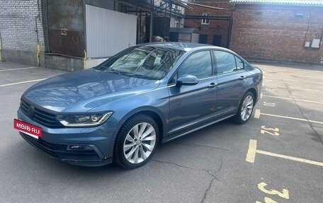 Volkswagen Passat B8 рестайлинг, 2017 год, 1 550 000 рублей, 4 фотография