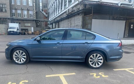 Volkswagen Passat B8 рестайлинг, 2017 год, 1 550 000 рублей, 8 фотография