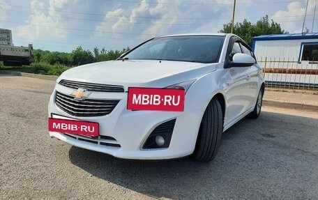 Chevrolet Cruze II, 2013 год, 830 000 рублей, 4 фотография