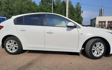 Chevrolet Cruze II, 2013 год, 830 000 рублей, 10 фотография