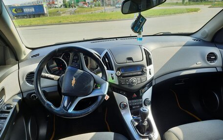 Chevrolet Cruze II, 2013 год, 830 000 рублей, 18 фотография