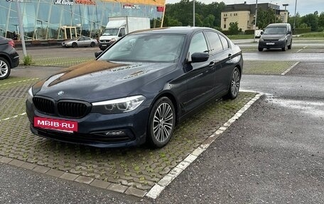 BMW 5 серия, 2018 год, 3 100 000 рублей, 2 фотография