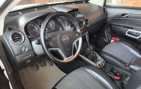 Opel Antara I, 2013 год, 1 500 000 рублей, 14 фотография