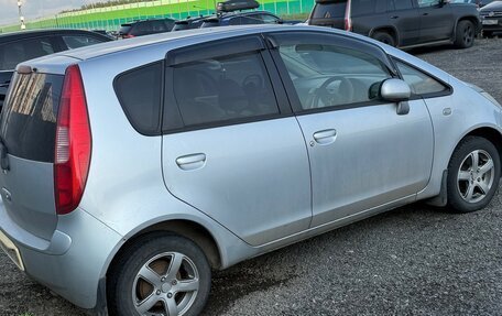 Mitsubishi Colt VI рестайлинг, 2002 год, 320 000 рублей, 3 фотография