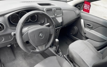 Renault Logan II, 2014 год, 545 000 рублей, 7 фотография