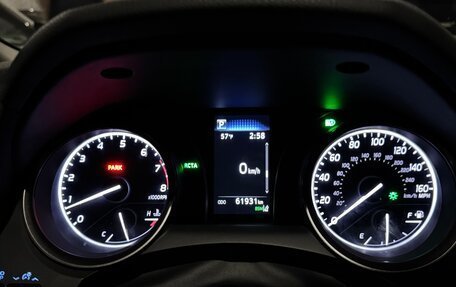 Toyota Camry, 2020 год, 3 200 000 рублей, 2 фотография