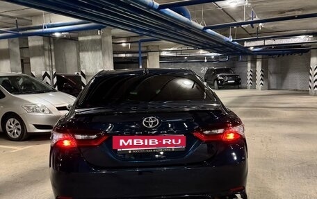 Toyota Camry, 2020 год, 3 200 000 рублей, 8 фотография