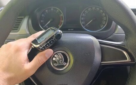 Skoda Rapid I, 2017 год, 999 999 рублей, 4 фотография
