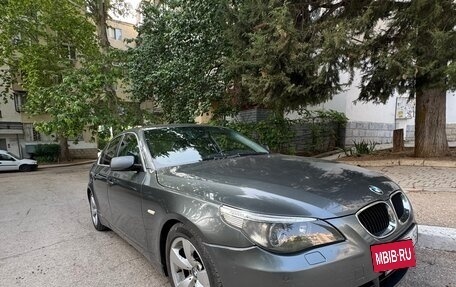 BMW 5 серия, 2006 год, 1 100 000 рублей, 2 фотография
