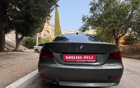 BMW 5 серия, 2006 год, 1 100 000 рублей, 4 фотография