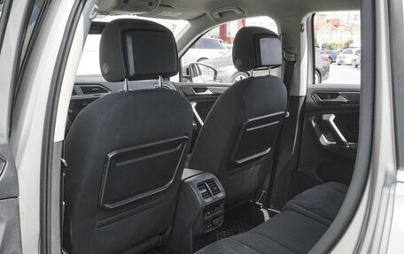 Volkswagen Tiguan II, 2017 год, 2 599 000 рублей, 11 фотография