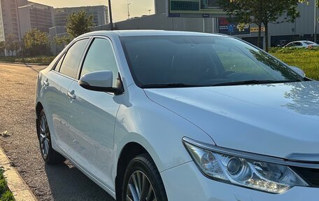 Toyota Camry, 2016 год, 2 230 000 рублей, 2 фотография